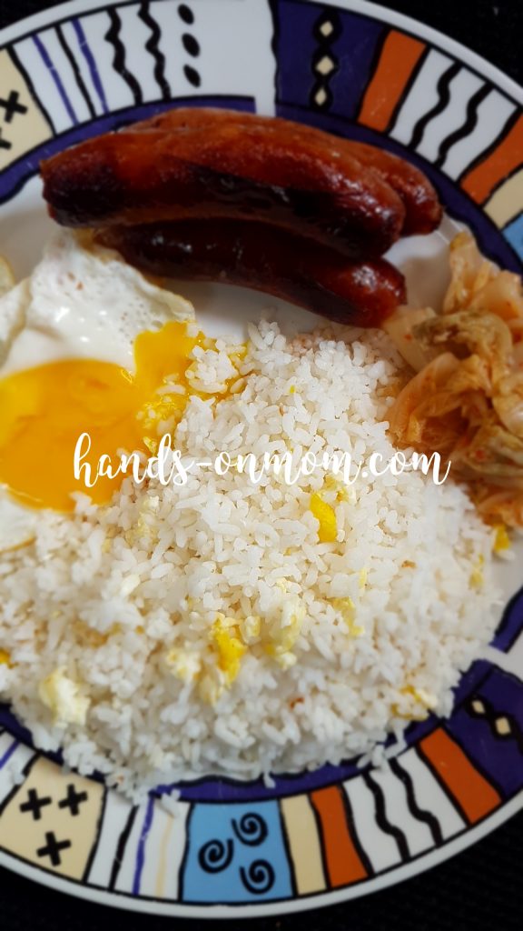 longganisa, sinangag, itlog with kimchi for breakfast